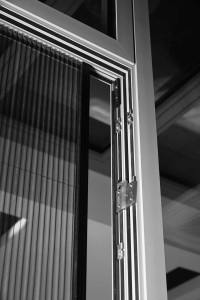 11 lift and slide aluminium doors