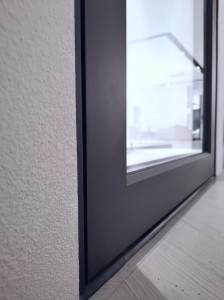 3 door with casement window