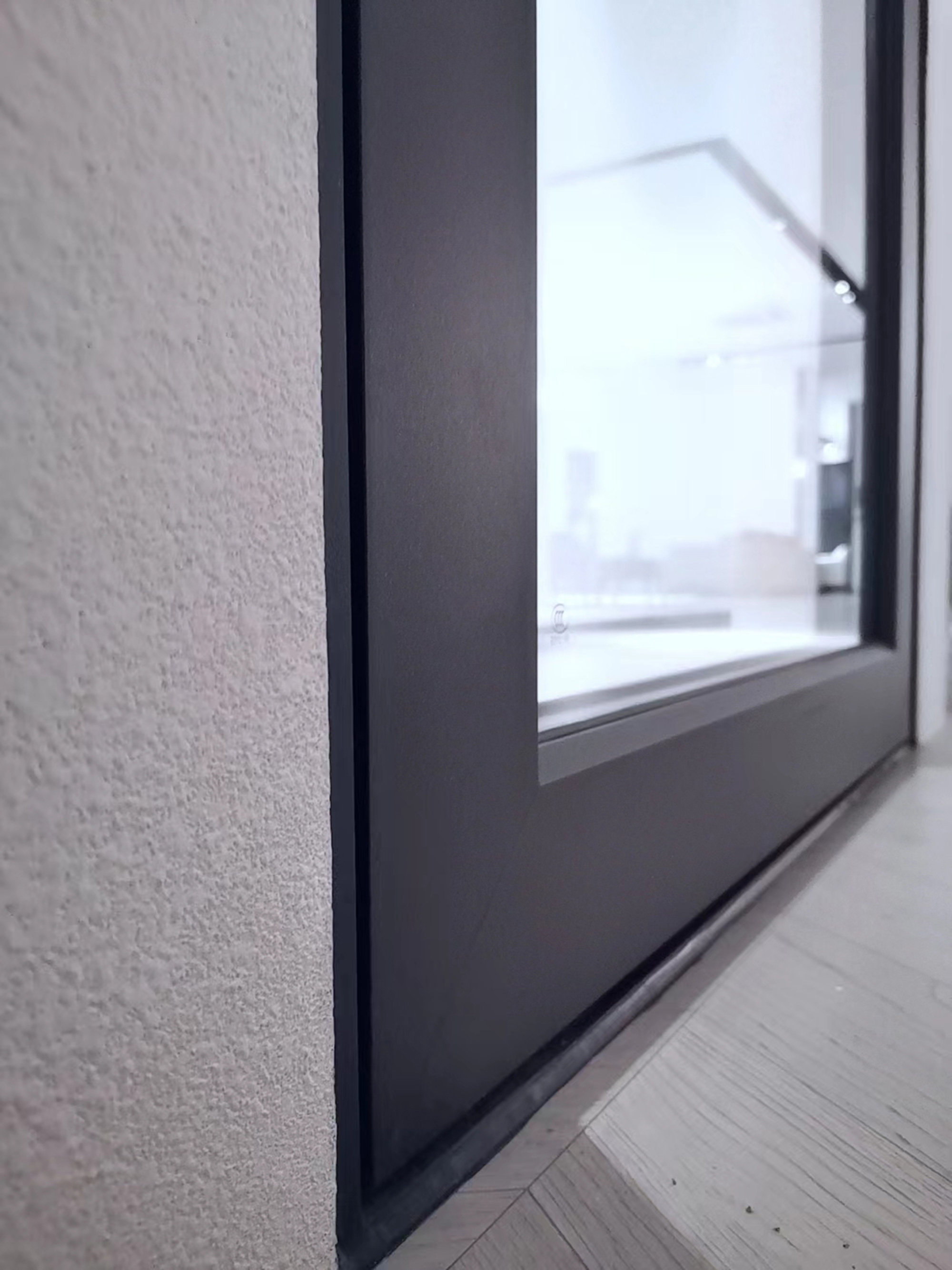 3 door with casement window
